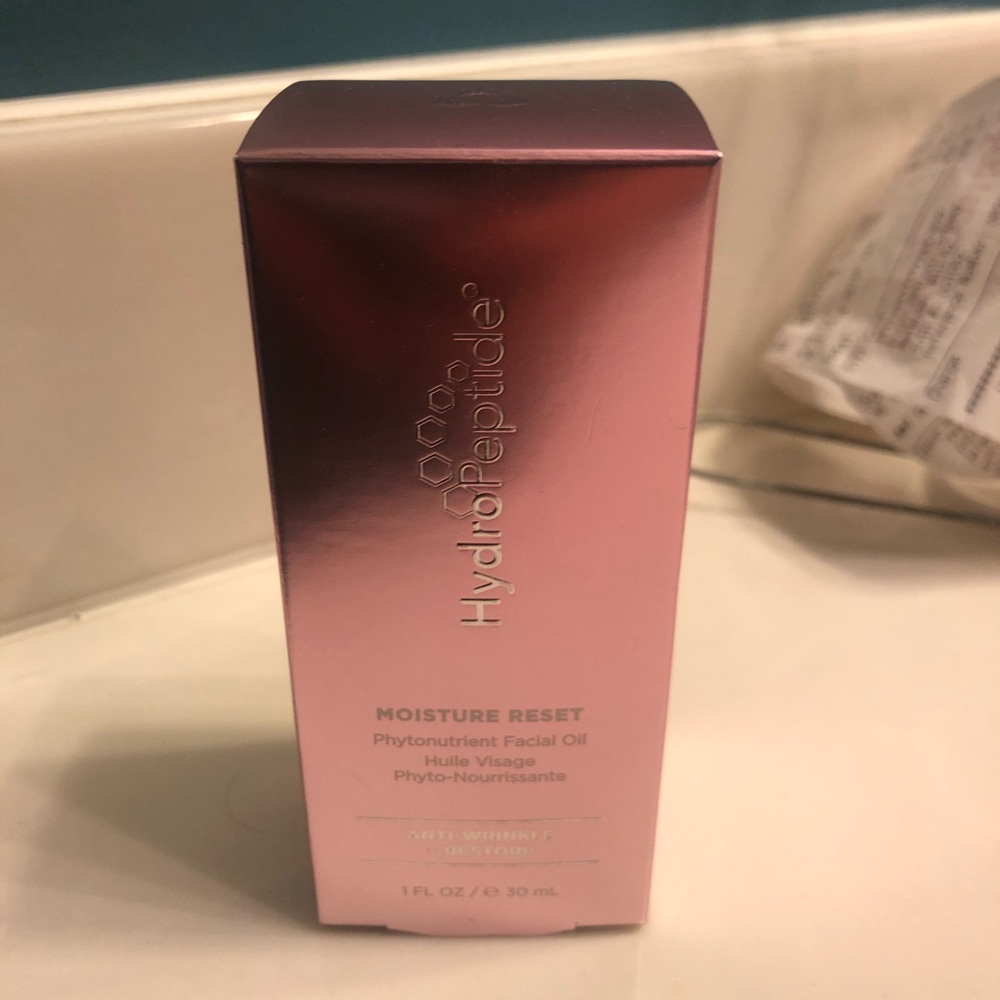 Hydro peptide moister reset